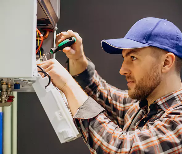 Expert Plumber for Tankless Water Heater Maintenance in Abington, MA: Schedule Professional Maintenance Services with Us
